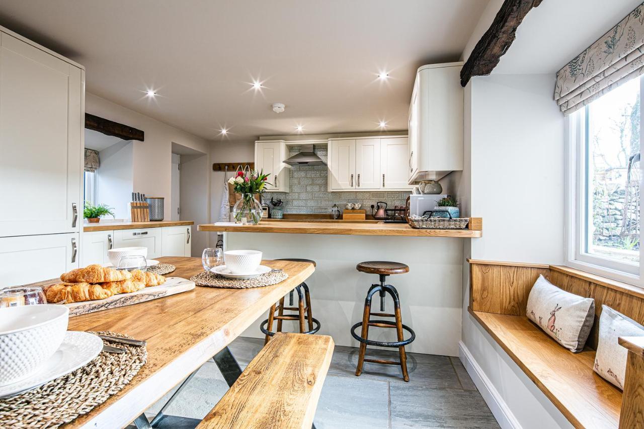 Hilldale Cottage Earl Sterndale ภายนอก รูปภาพ